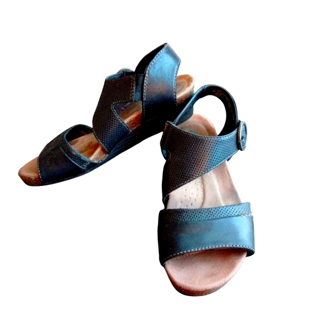 Earth Origins Hazel Sandals Black Strwp Leather Sandals Women's Size 7 M